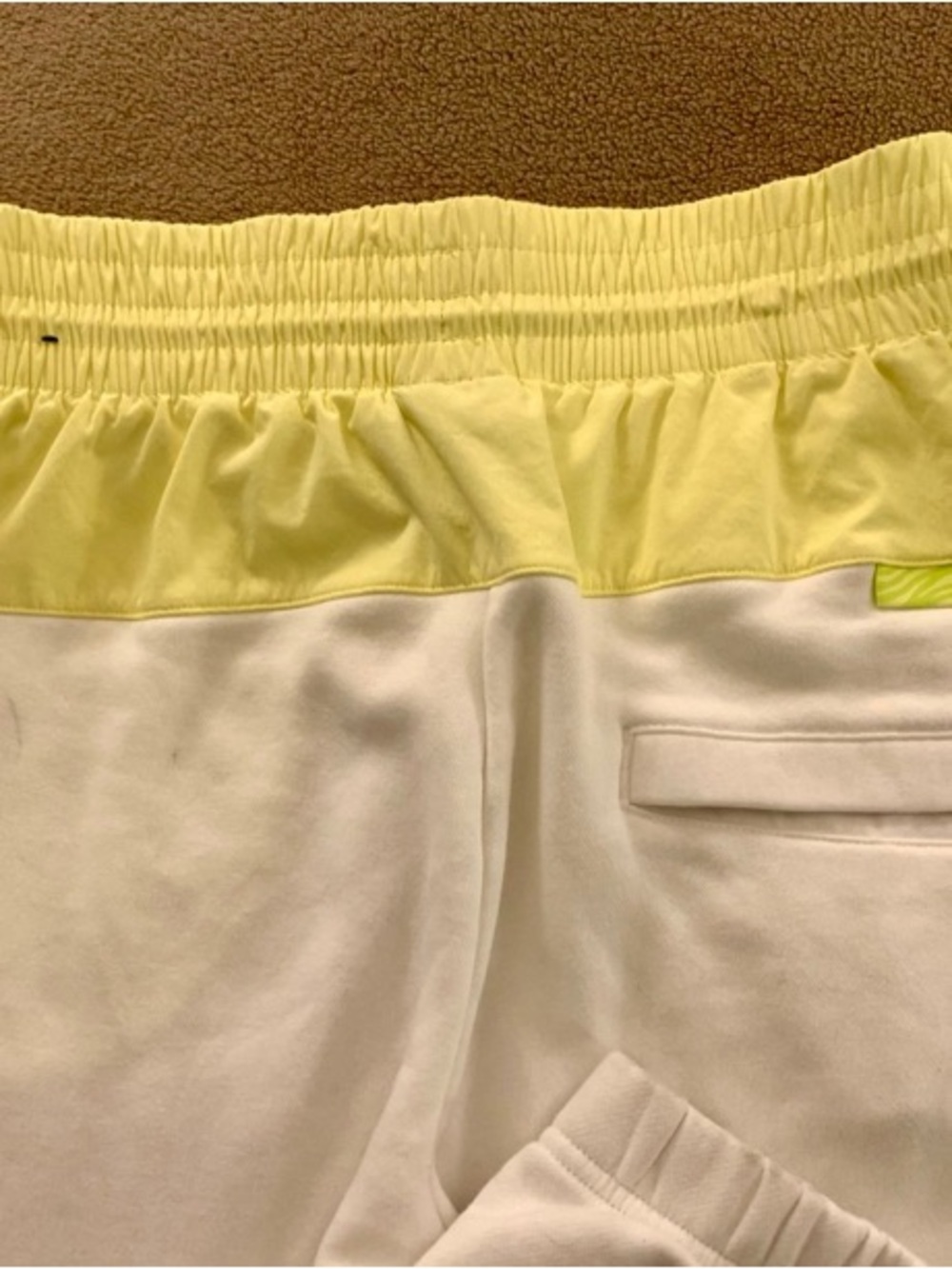 Nike Women's Sportswear Icon Clash Joggers. - Picture 6 of 10